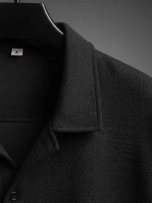 Black 5-Sleeve Lycra Shirt-Style T-Shirt